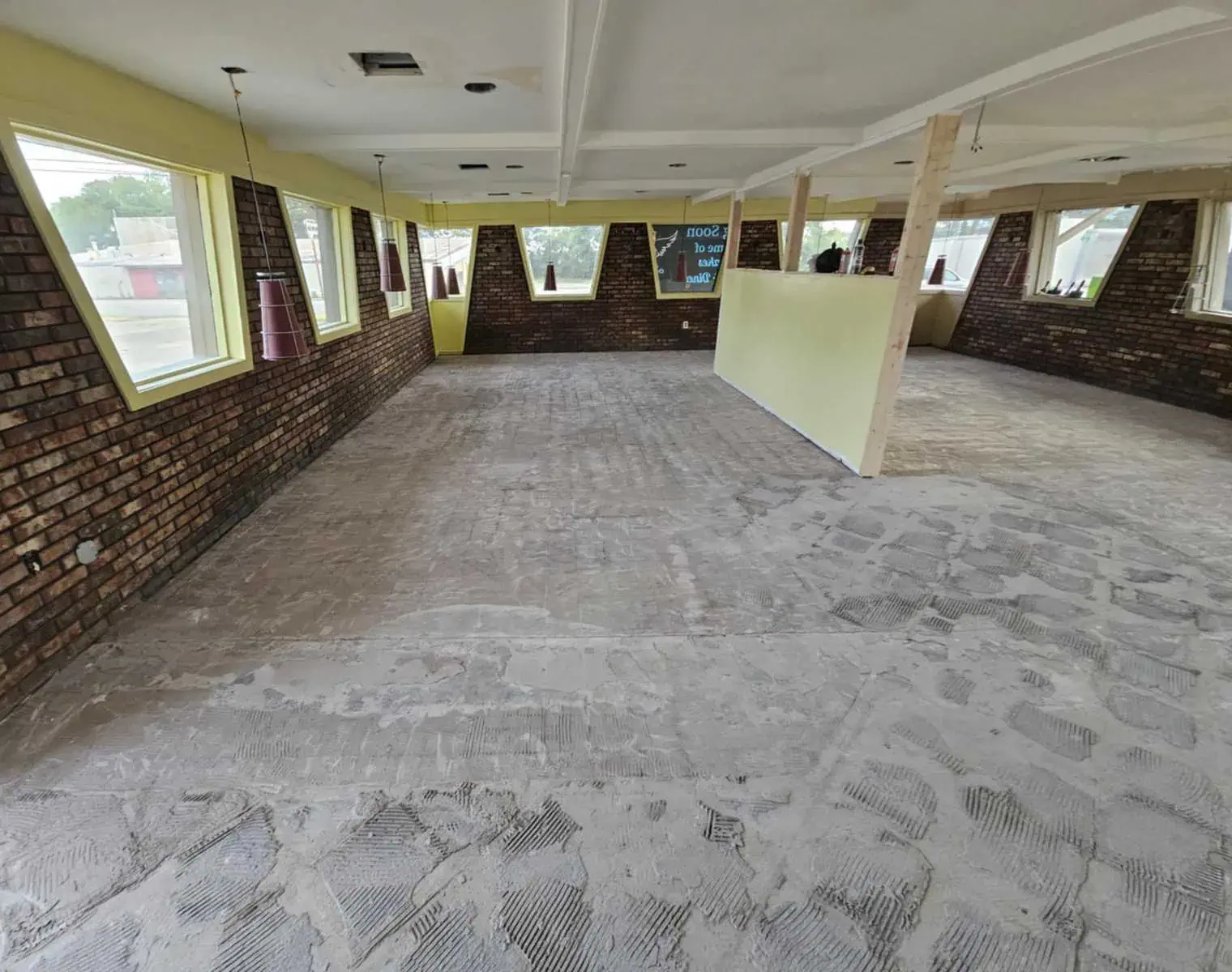 Angelcakesbeforemainroom-Katie-Guy